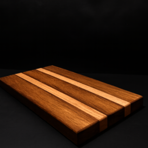 Tagliere artigianale in iroko e rovere 30×20 | Cutting board handmade